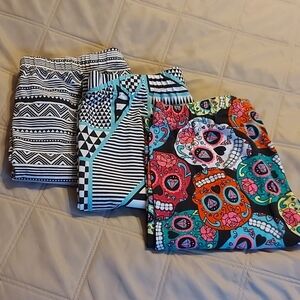 3 pairs -Leggings (Sugar Skull and Geometric patterns)